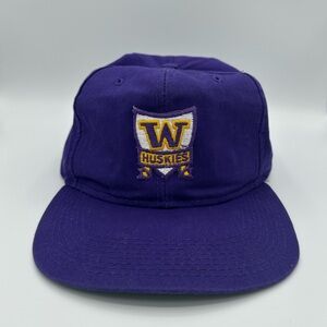 Vintage Washington Huskies Hat SnapBack New Era Pro Model